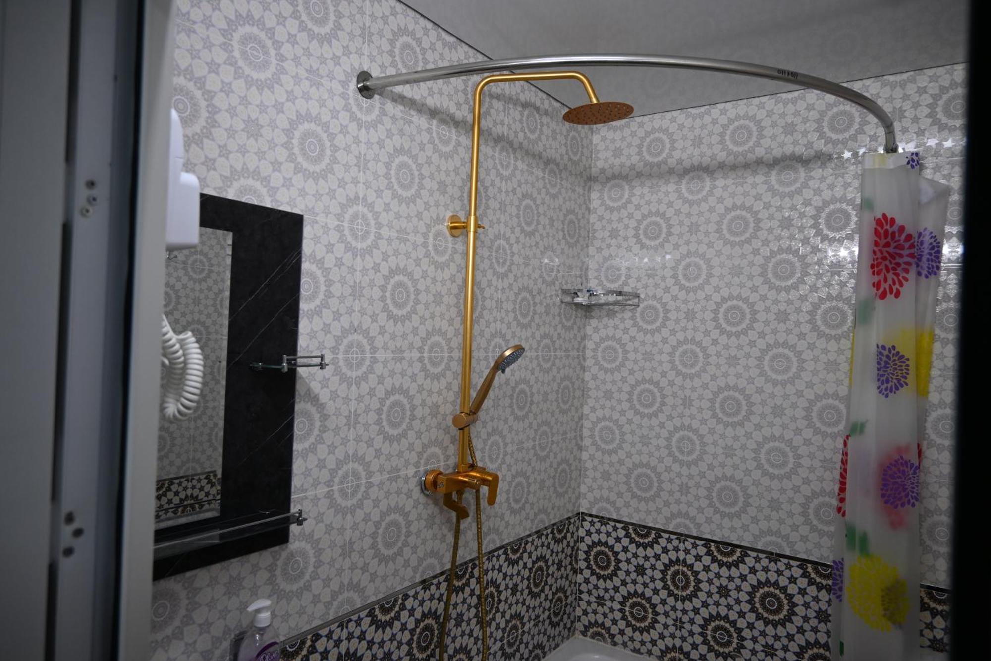 Khiva Tosh Darvoza & Trip Service Bagian luar foto